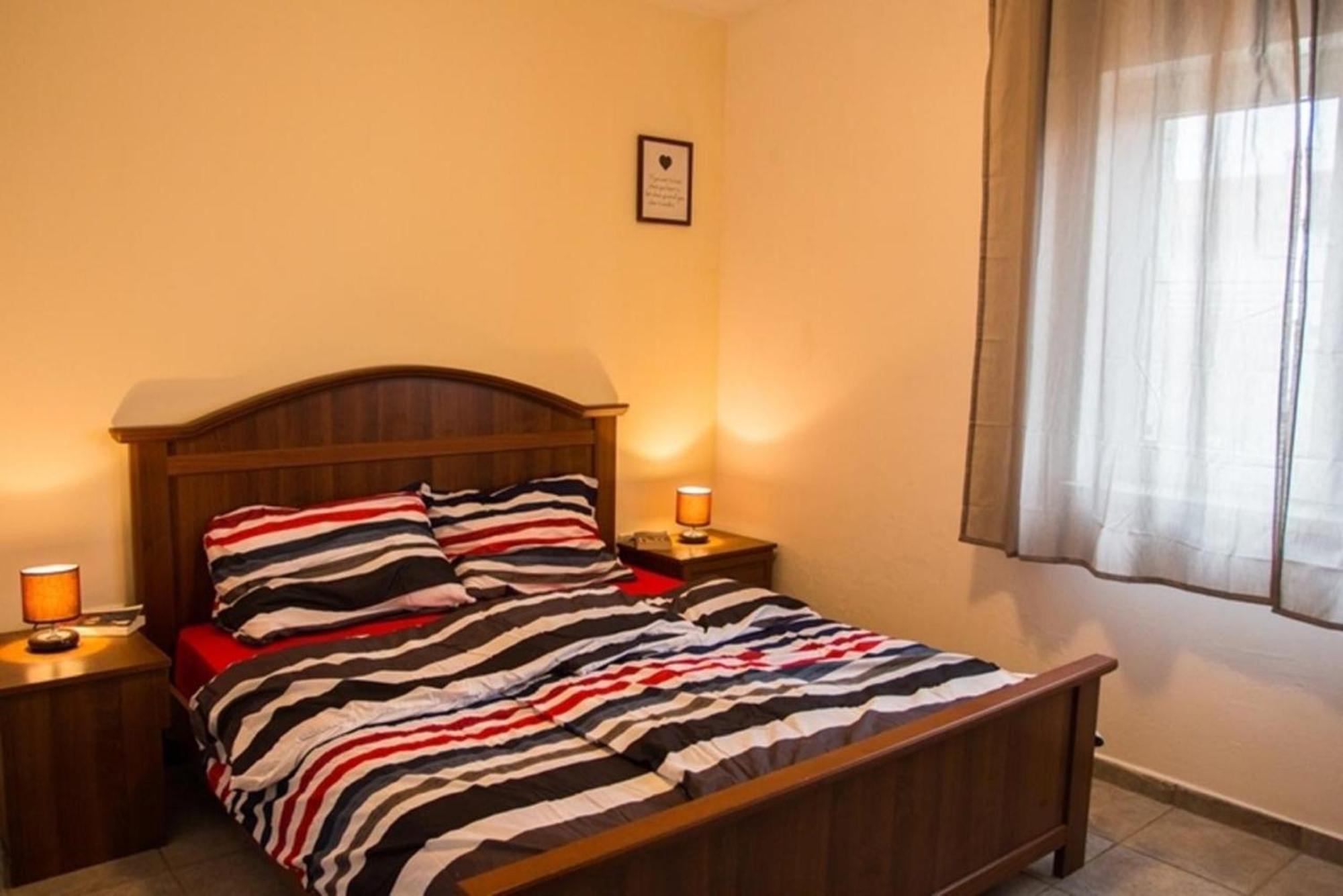 Apartments Jozic Peroj Exterior photo